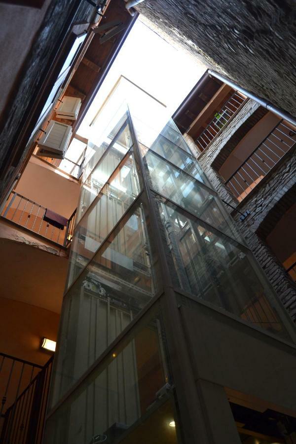 Downtown In Parma Apartment Ngoại thất bức ảnh
