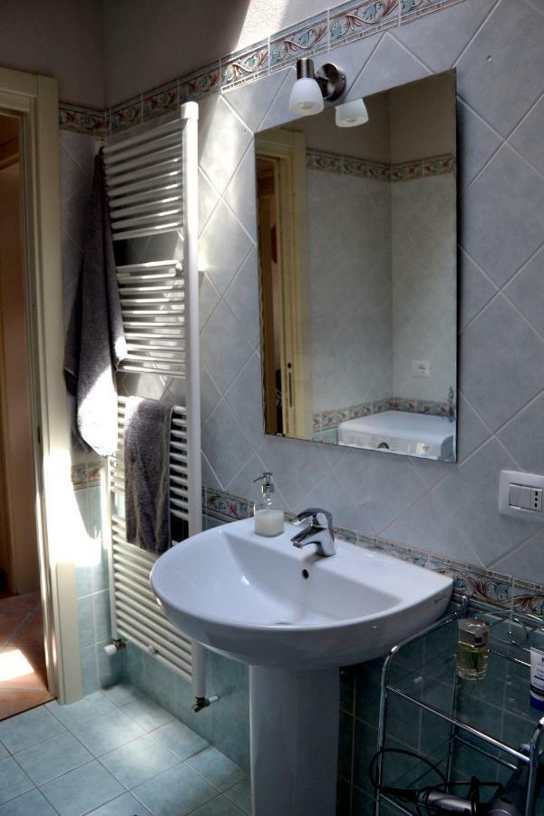 Downtown In Parma Apartment Ngoại thất bức ảnh