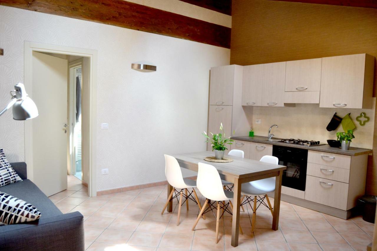 Downtown In Parma Apartment Ngoại thất bức ảnh
